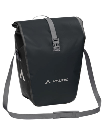 Tas   zw