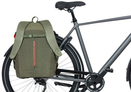 Basil rugtas B-Safe Commuter heren Nordlicht olive